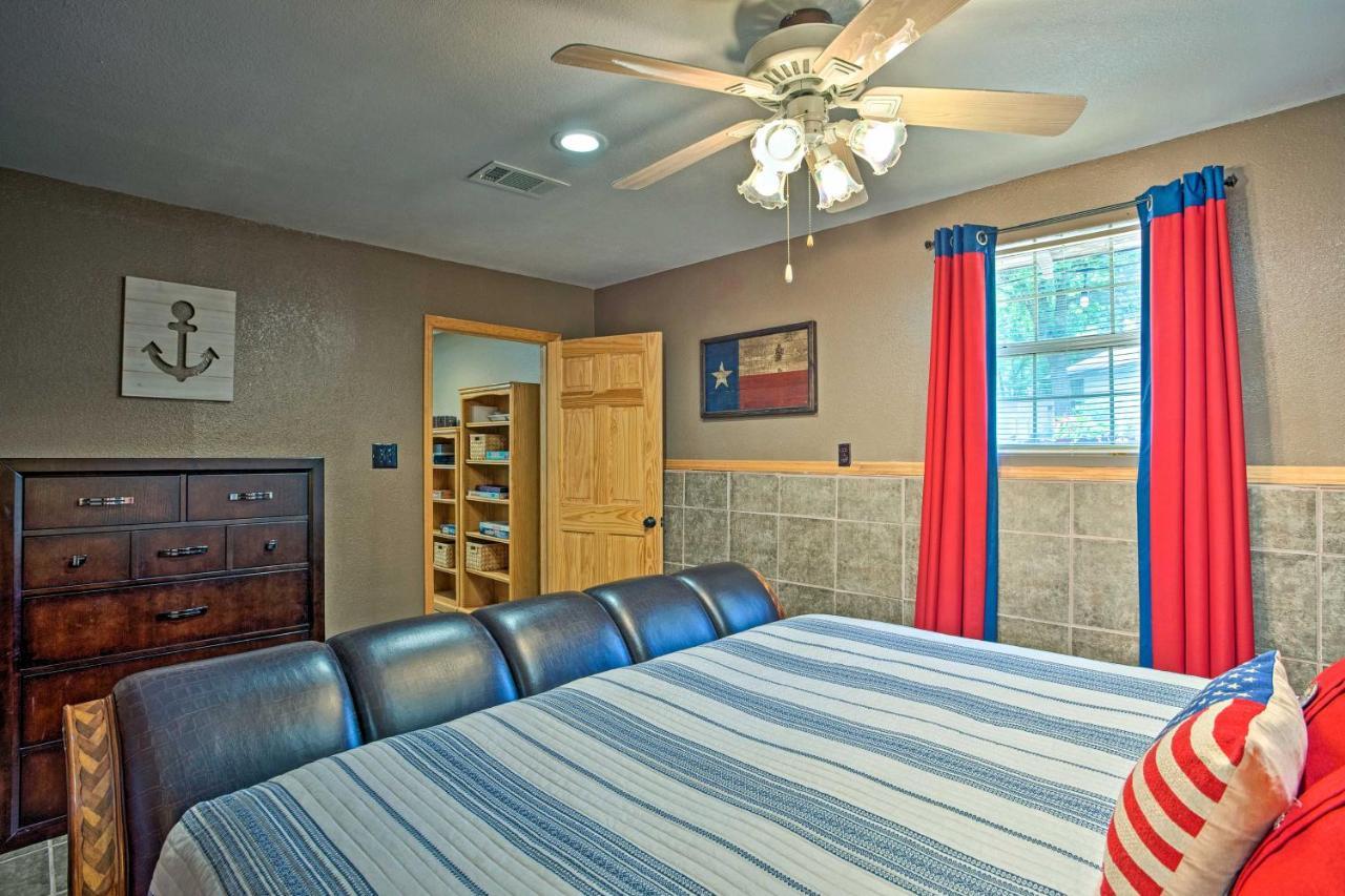 Lake Texoma Cabin - 1 Mi To Park And Boat Ramp! Willow Spring Eksteriør billede